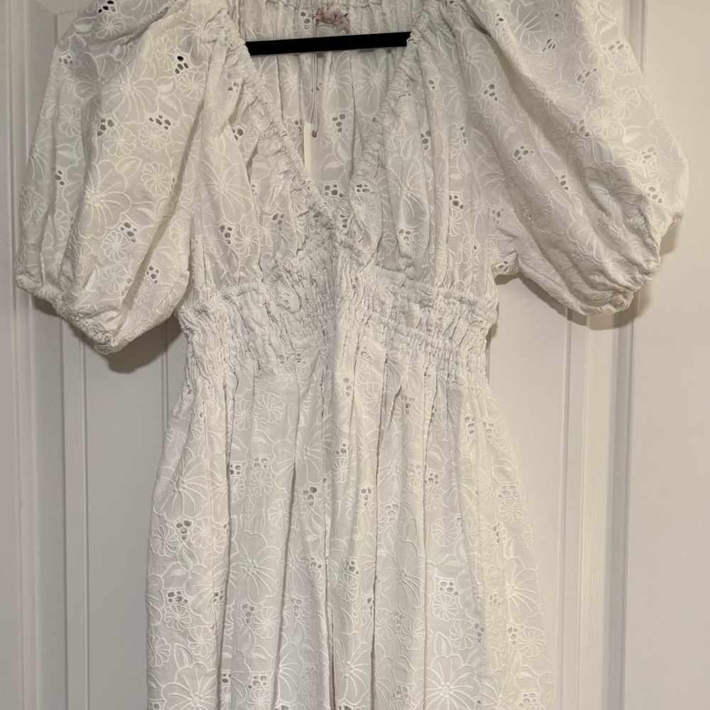 NWT Olivaceous White Eyelet Dress